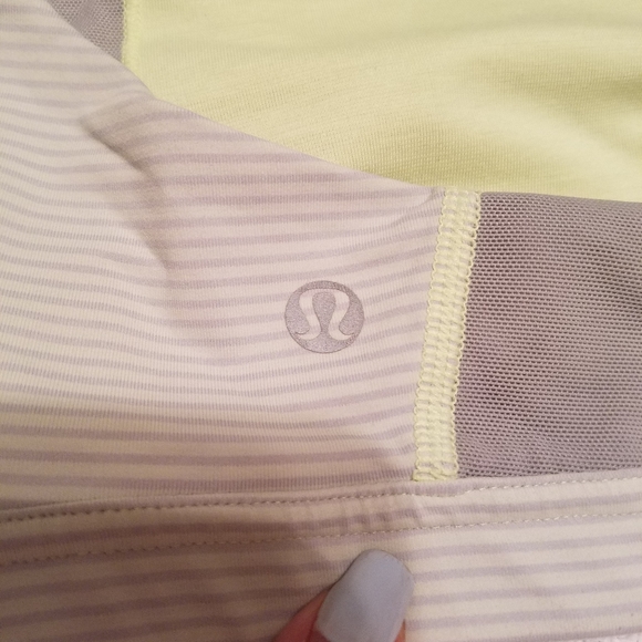 Lululemon top - Picture 5 of 5